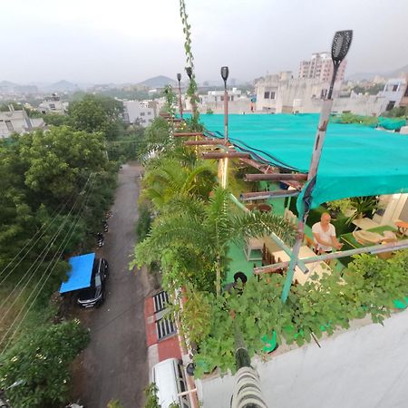 Choudhary White House Udaipur Apartment ภายนอก รูปภาพ