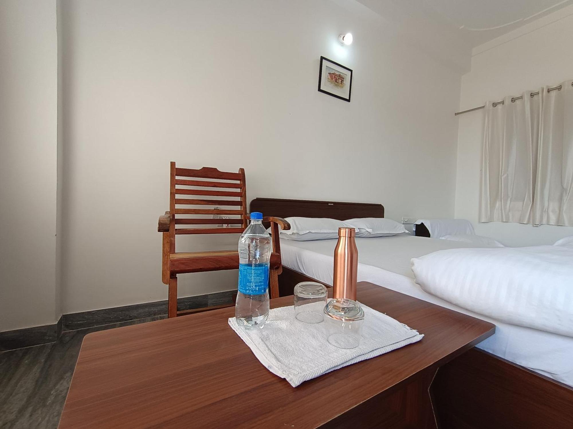 Choudhary White House Udaipur Apartment ภายนอก รูปภาพ