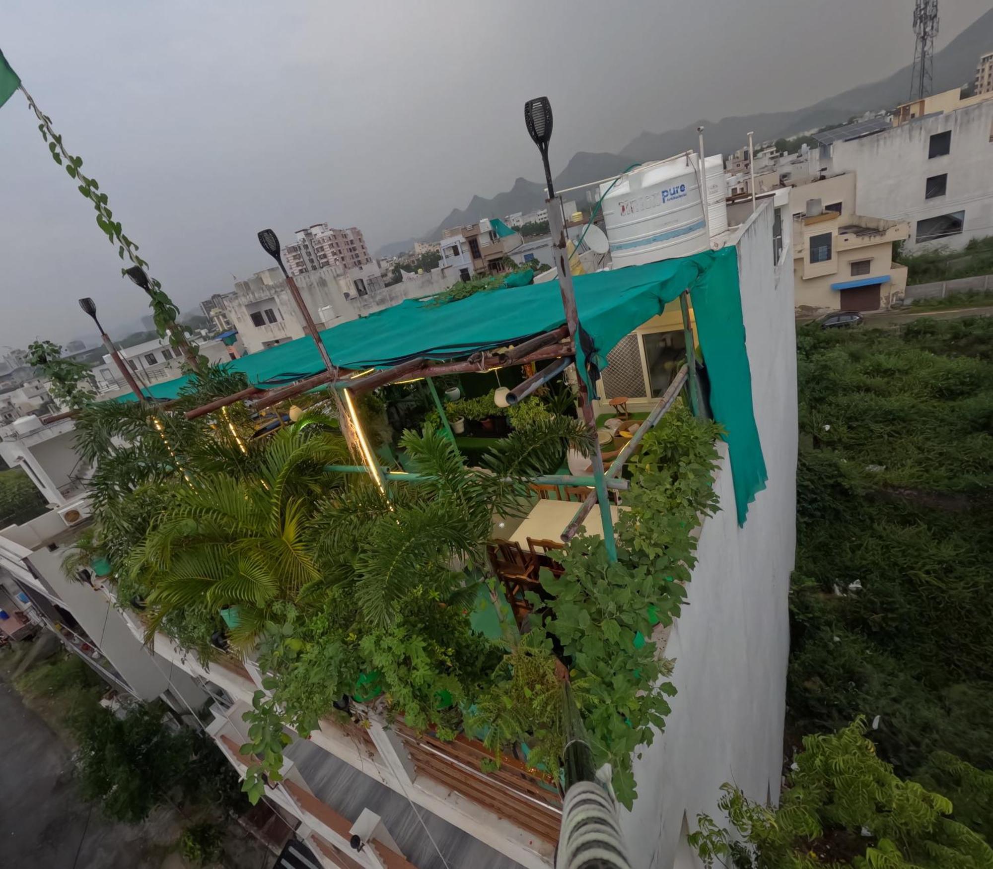Choudhary White House Udaipur Apartment ภายนอก รูปภาพ
